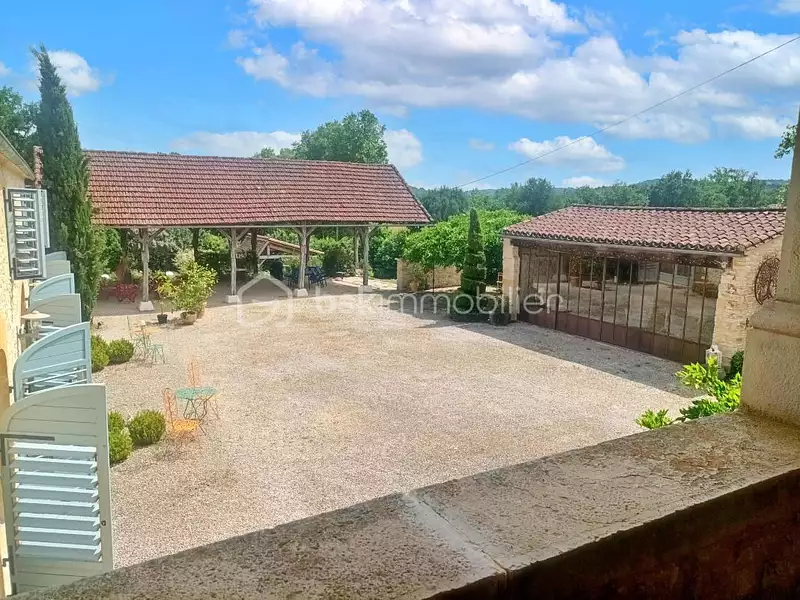 Maison, 361 m²