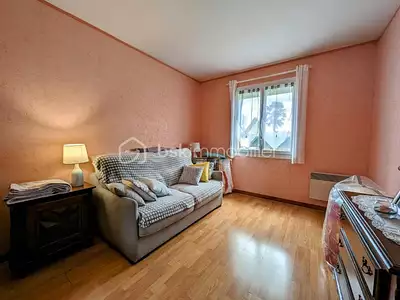 Maison, 148 m²