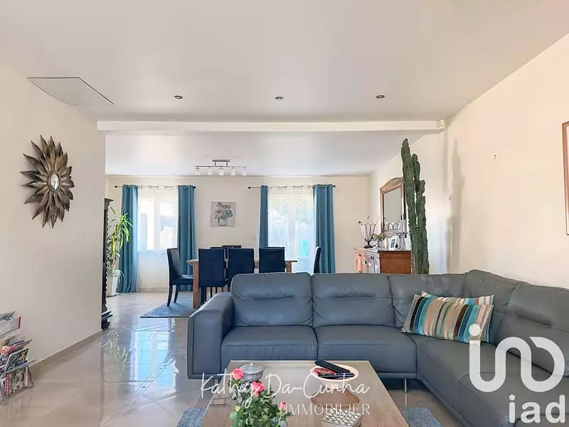 Maison, 162 m²