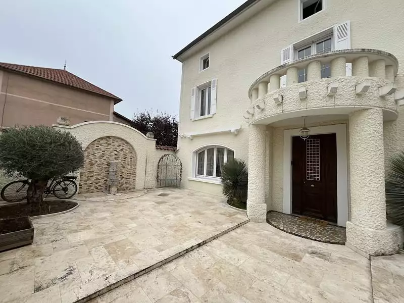 Maison, 189 m²