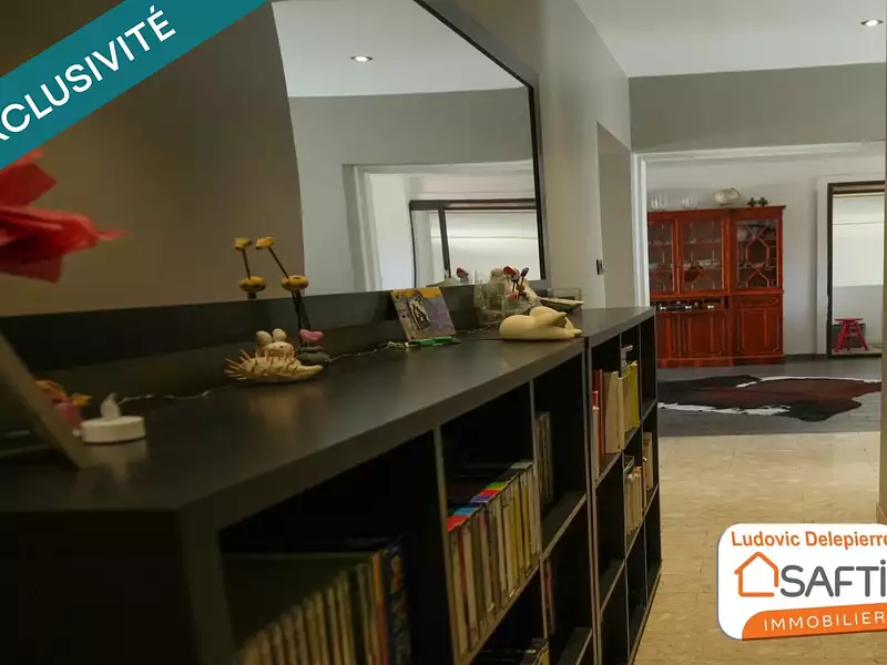 Maison, 166 m²