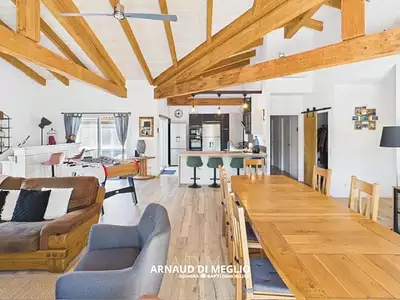 Maison, 324 m²