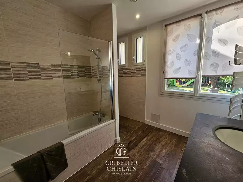 Maison, 158 m²