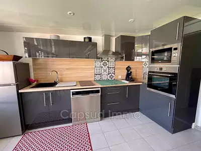 Maison, 178 m²