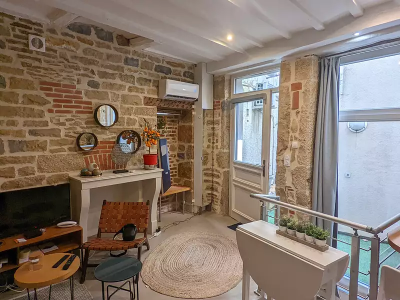 Immeuble, 162 m²