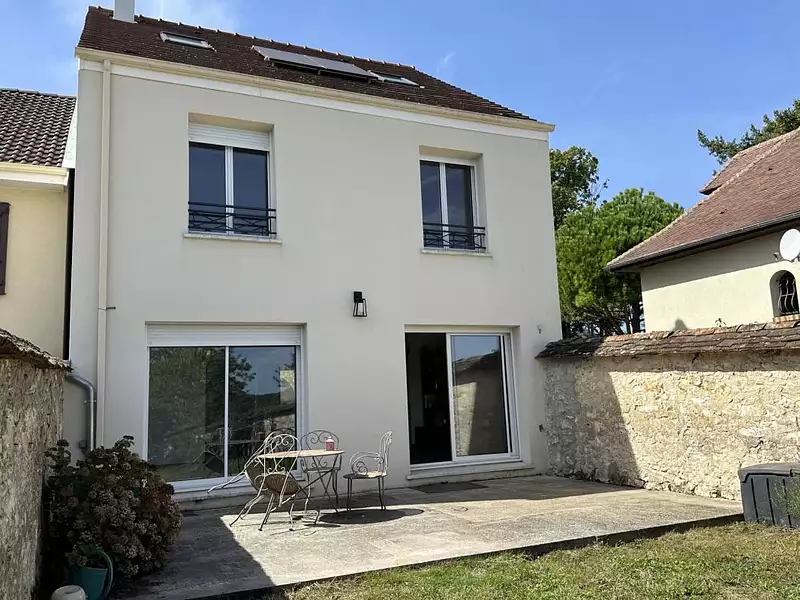 Maison, 147 m²