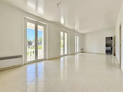 Maison, 180 m²