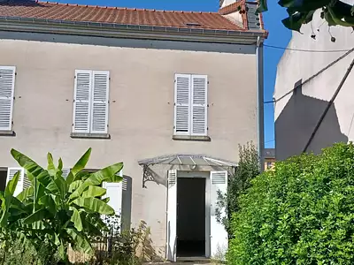 Maison, 180 m²