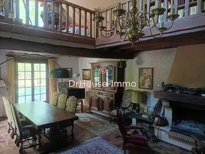 Maison, 153 m²