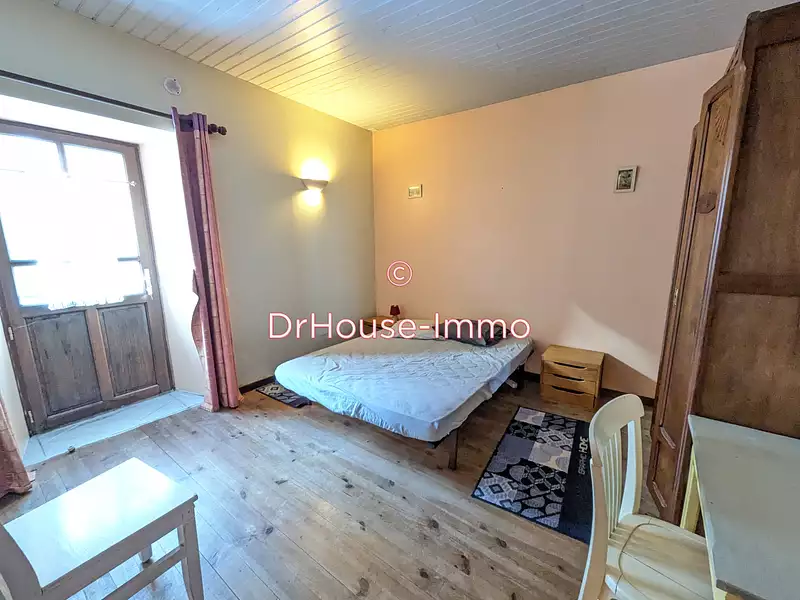 Maison, 270 m²
