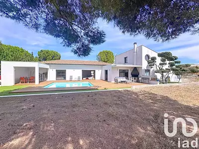 Maison, 260 m²