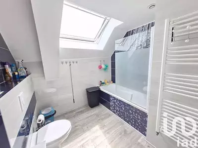 Maison, 218 m²