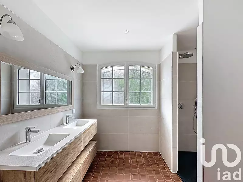Maison, 142 m²