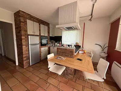 Maison, 168 m²