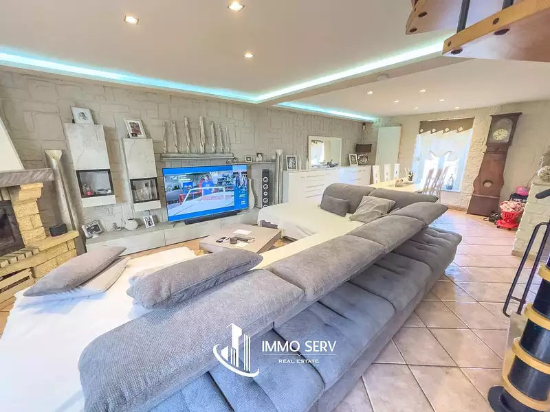 Maison, 180 m²