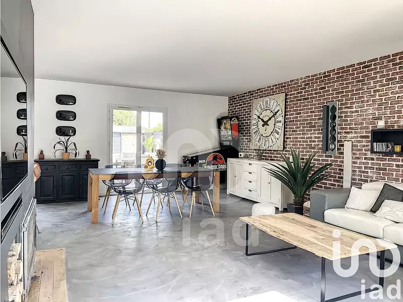 Maison, 256 m²