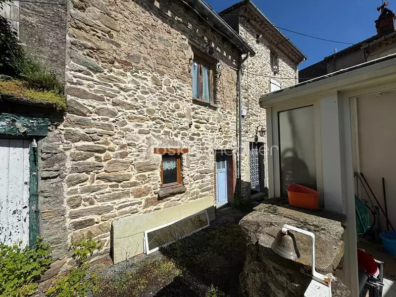 Maison, 167 m²