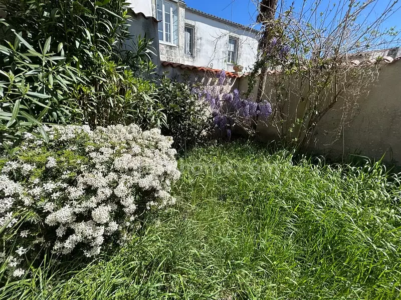 Immeuble, 185 m²