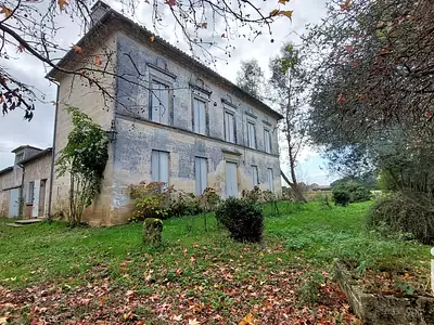 Maison, 256 m²