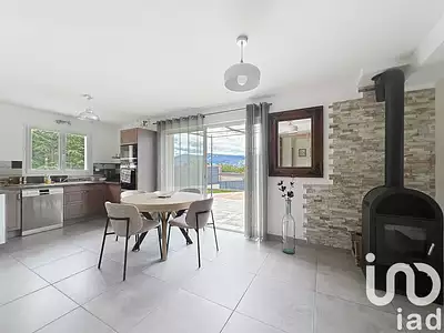 Maison, 136 m²
