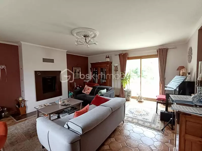 Maison, 186 m²