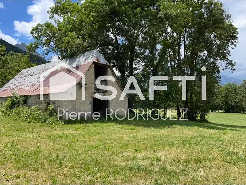 Immeuble, 120 m²
