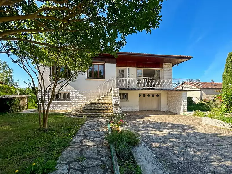 Maison, 143 m²