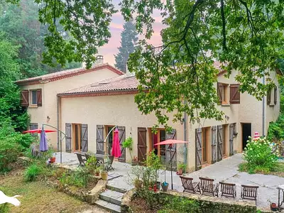 Maison, 280 m²