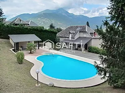 Maison, 205 m²