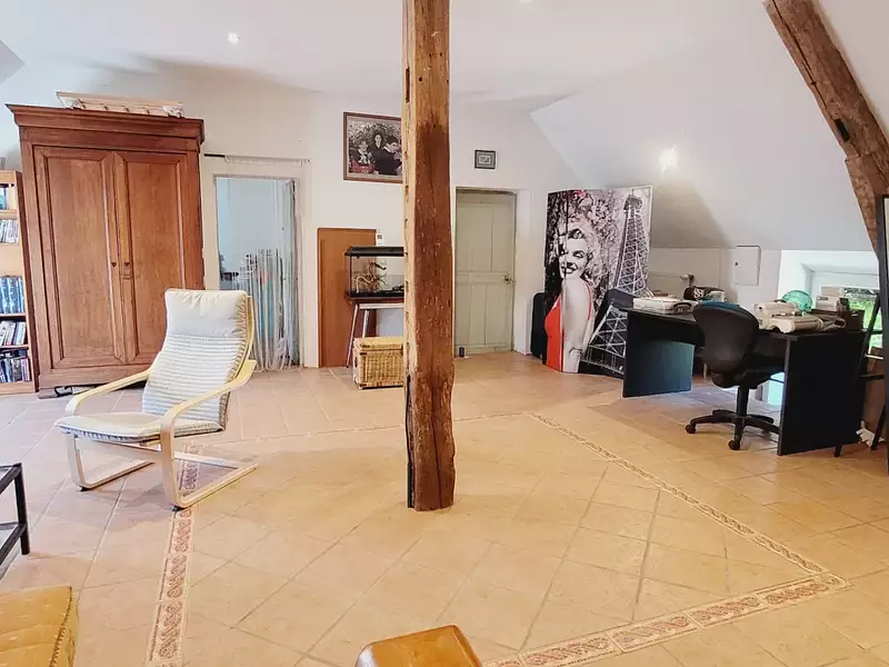 Maison, 203 m²