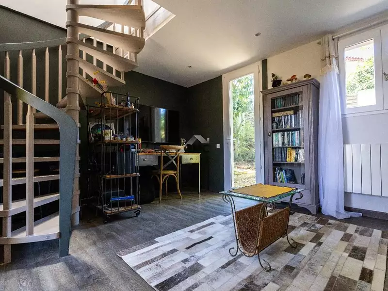 Maison, 219 m²