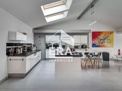 Maison, 381 m²