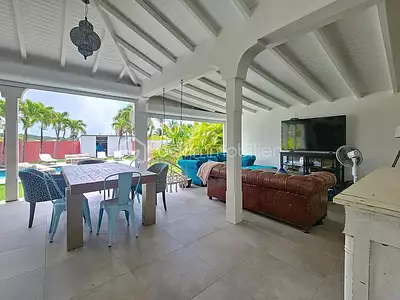 Maison, 163 m²