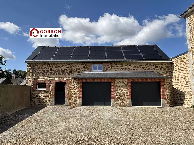 Maison, 255 m²