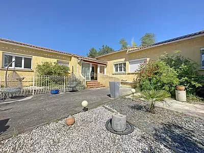 Maison, 230 m²