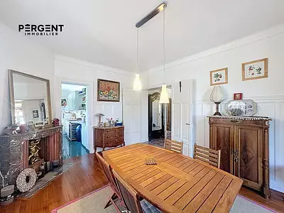 Maison, 380 m²