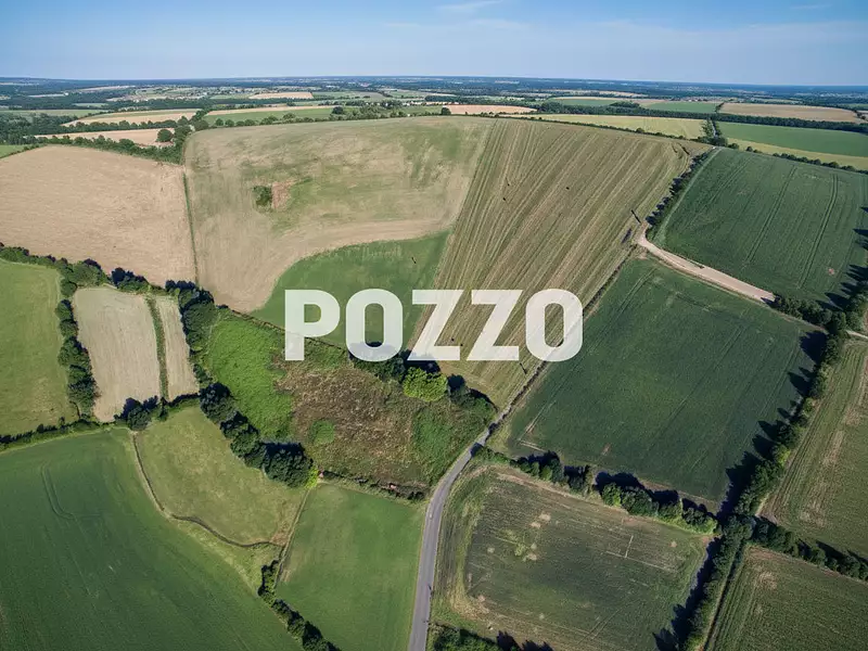 Terrain, 7 994 m²