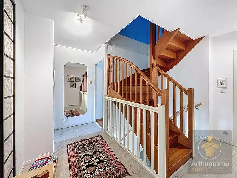 Maison, 174 m²