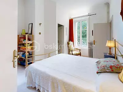 Maison, 241 m²