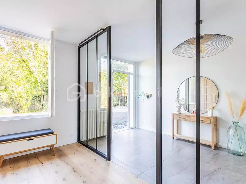 Maison, 215 m²