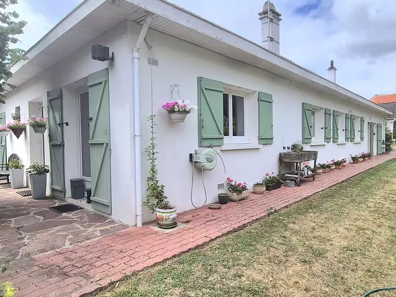 Maison, 182 m²